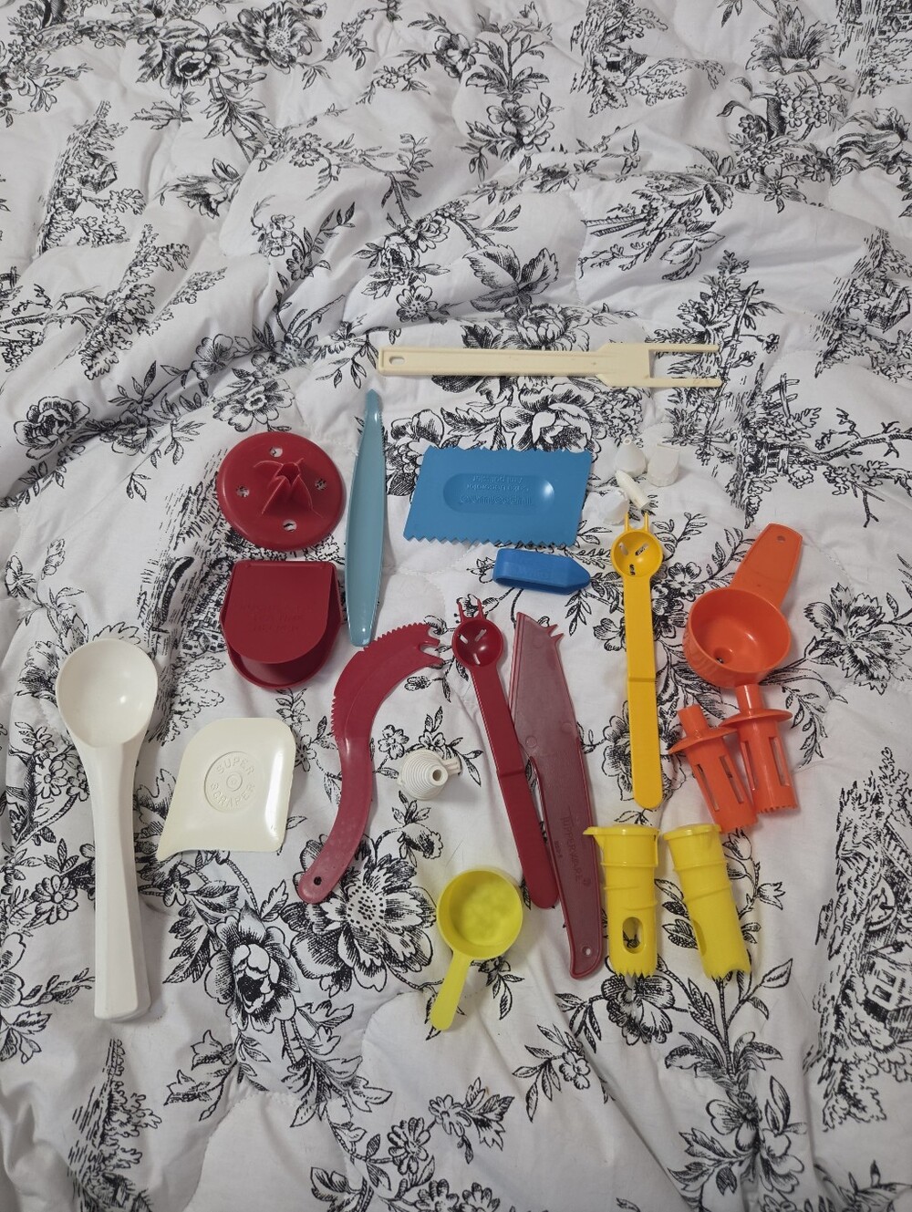 24 Vintage Tupperware & Other Brands Gadget Kitchen Tool Hostess Gift Retro
